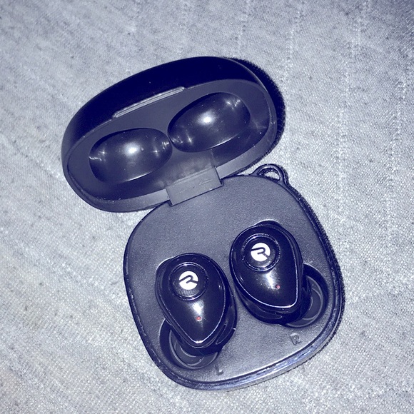 Raycon(offer cash or trade for phone) - Picture 2 of 2